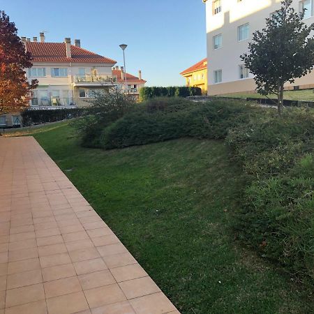 A Coruña al lado de la playa Bastiagueiro Exterior foto